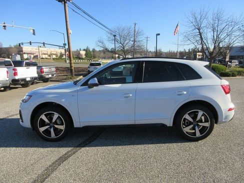 Used 2022 Audi Q5 2.0T Premium Plus w/ Premium Plus Package image 9