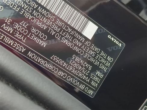 Used 2026 Volvo XC90 B6 Plus w/ Protection Package Premier image 31