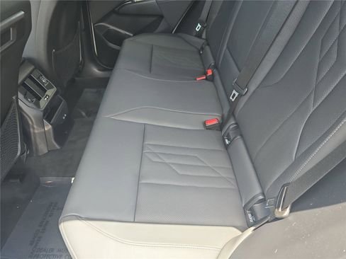Certified 2025 BMW X3 xDrive30 w/ Convenience Package AWD/4WD image 13