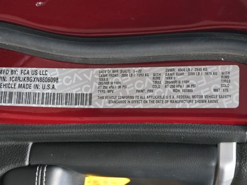 Used 2022 Jeep Grand Cherokee L Limited image 17