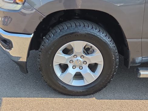 Used 2023 RAM 1500 Big Horn AWD/4WD image 16