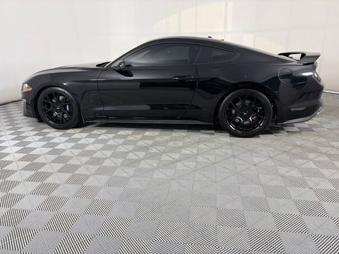 Used 2019 Ford Mustang Premium w/ Ecoboost Performance Package image 4