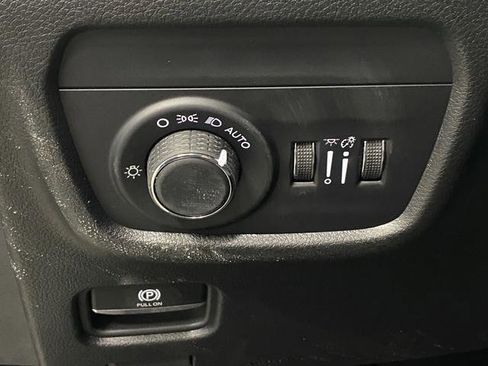New 2026 Jeep Grand Cherokee Altitude AWD/4WD image 26