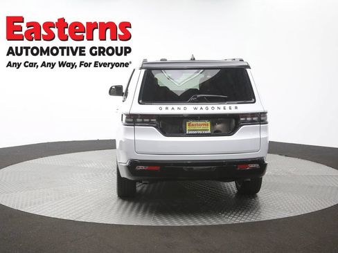 Used 2025 Jeep Grand Wagoneer Series III w/ Rear Seat Video Group 1 AWD/4WD image 42