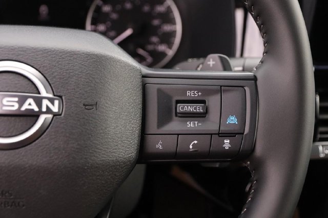 Certified 2026 Nissan Pathfinder SV AWD/4WD image 14