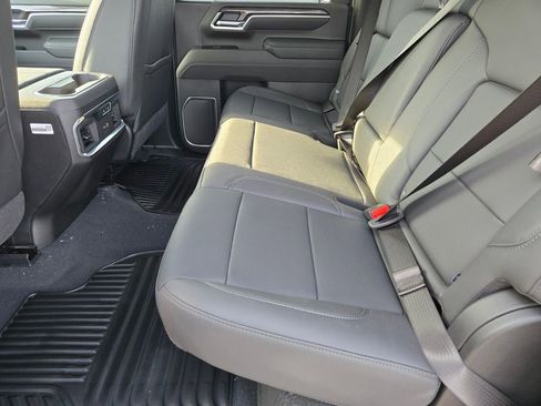New 2026 Chevrolet Silverado 3500 LTZ w/ LTZ Convenience Package AWD/4WD image 8