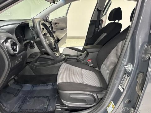 Used 2023 Hyundai Kona SE AWD/4WD image 11