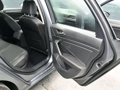 Used 2020 Volkswagen Jetta S image 12