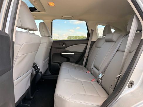 Used 2016 Honda CR-V Touring image 18