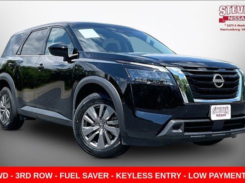 Used 2024 Nissan Pathfinder S AWD/4WD image 1