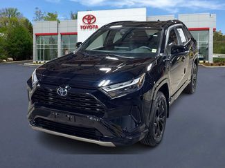 Used 2023 Toyota RAV4 SE w/ Convenience Package AWD/4WD video 1