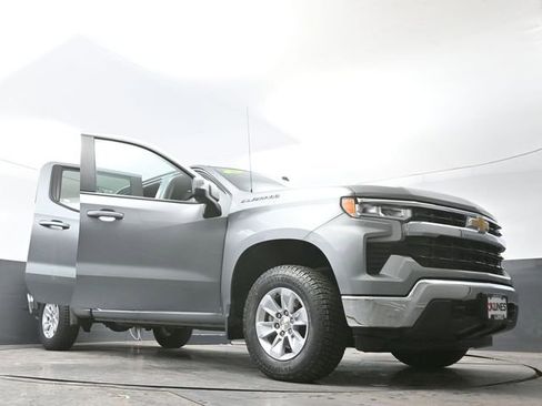 Used 2025 Chevrolet Silverado 1500 LT image 72