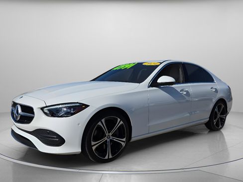 Used 2024 Mercedes-Benz C 300 Sedan image 2
