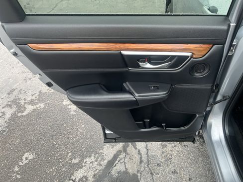 Used 2018 Honda CR-V EX-L image 16