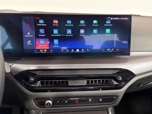 Certified 2025 BMW 330i Sedan image 22