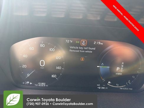 Used 2020 Volvo XC90 T8 Momentum w/ Protection Package Premier image 10