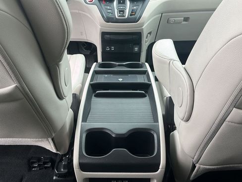 Used 2025 Honda Odyssey EX-L image 25