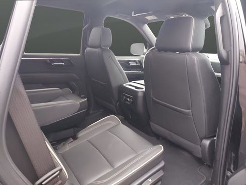 Used 2025 Chevrolet Tahoe Premier image 23