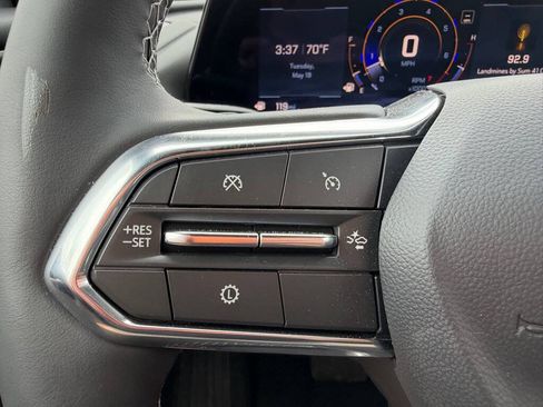 Used 2025 Chevrolet Traverse LT w/ Midnight/Sport Edition FWD image 20