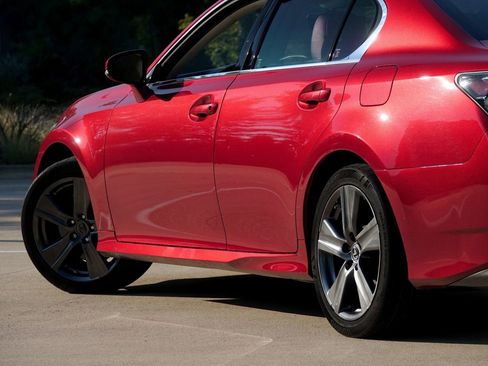 Used 2016 Lexus GS 200t image 31