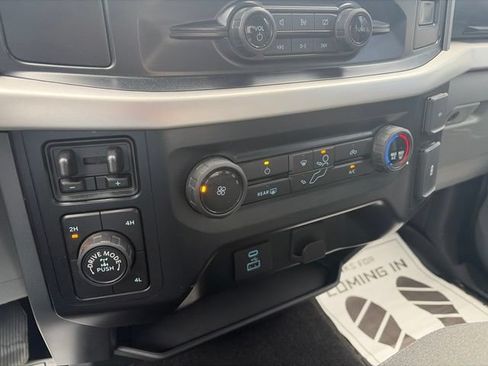 Used 2022 Ford F150 XLT AWD/4WD image 12