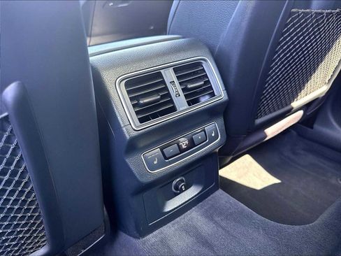 Used 2018 Audi Q5 Prestige AWD/4WD image 36