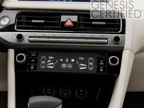 Used 2026 Genesis G70 2.5T RWD image 18