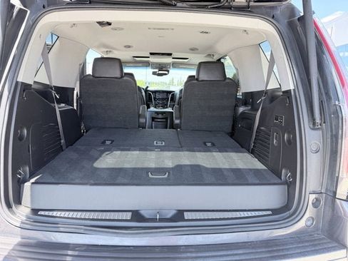 Used 2015 Cadillac Escalade Premium AWD/4WD image 28