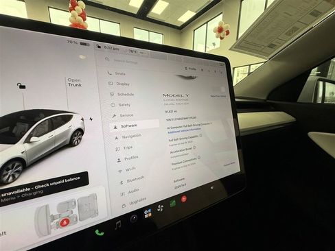 Used 2021 Tesla Model Y Long Range AWD/4WD image 20