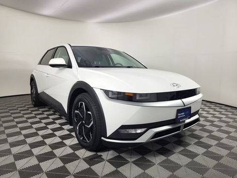 Certified 2024 Hyundai Ioniq 5 SE AWD/4WD image 7