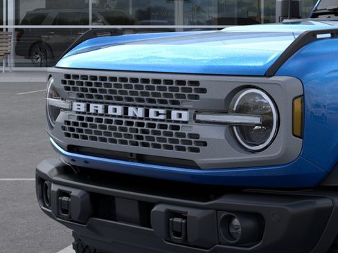 New 2026 Ford Bronco Badlands w/ Sasquatch Package AWD/4WD image 19