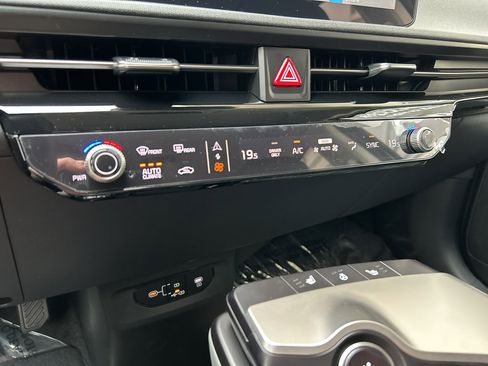 New 2025 Kia EV6 Light image 21