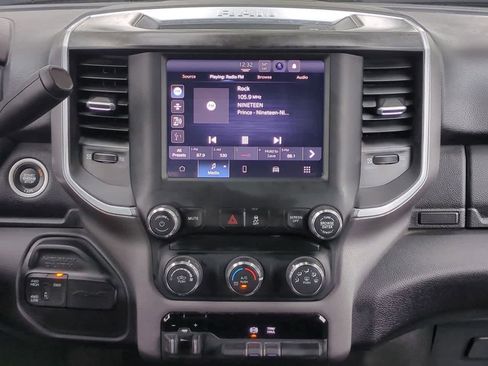 Used 2024 RAM 2500 Big Horn image 28