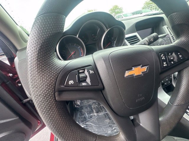 Used 2016 Chevrolet Cruze LT FWD image 18