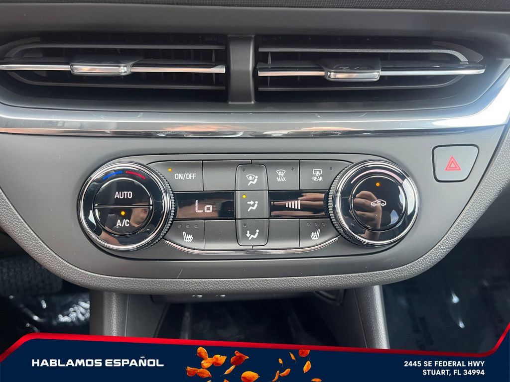 New 2026 Buick Envista Sport Touring w/ Convenience I Package FWD image 24