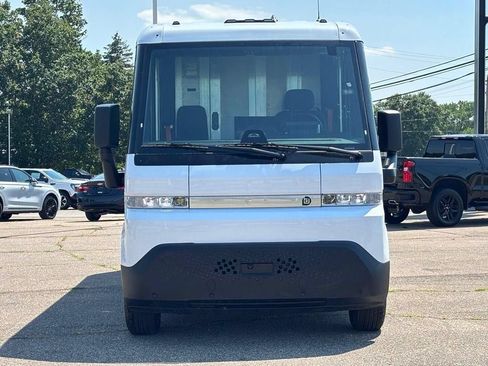 Used 2024 Chevrolet Brightdrop 600 w/ Commercial Equipment Package AWD/4WD image 20