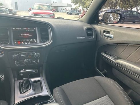 Used 2021 Dodge Charger GT w/ Blacktop Package image 10