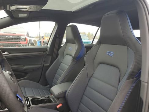 New 2026 Volkswagen Golf image 10