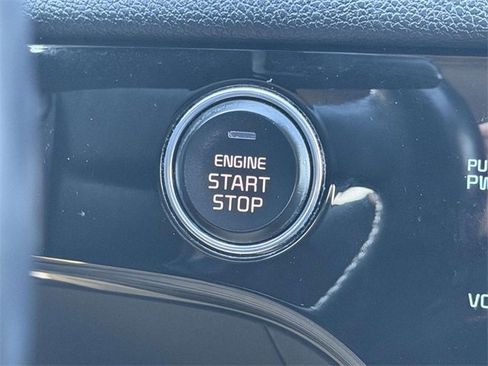 Certified 2020 Kia Sportage EX image 17