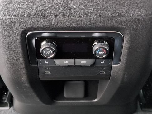 New 2026 Chevrolet Suburban Premier w/ Sun And Tow Package image 20