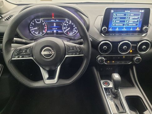 Used 2024 Nissan Sentra SV FWD image 22