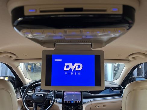 Used 2022 Jeep Grand Cherokee L Limited image 45