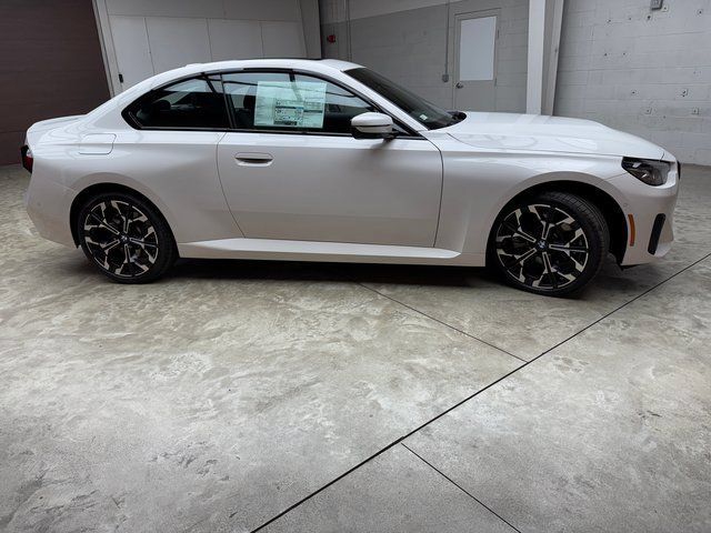 Used 2026 BMW 230i xDrive Coupe w/ Premium Package AWD/4WD image 6