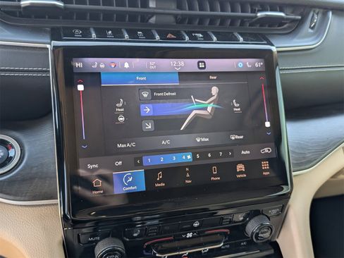 Used 2021 Jeep Grand Cherokee L Limited w/ Trailer Tow Package image 16