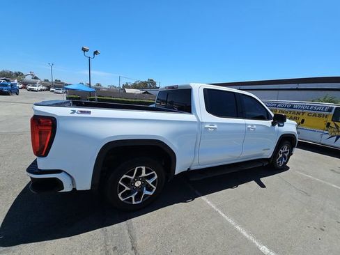 Used 2023 GMC Sierra 1500 Elevation w/ Elevation Premium Package AWD/4WD image 3