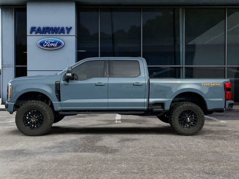 Used 2023 Ford F250 Lariat w/ Lariat Ultimate Package image 7