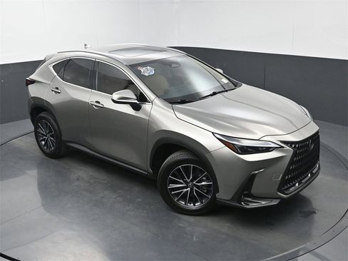 Used 2024 Lexus NX 250 250 Premium image 31