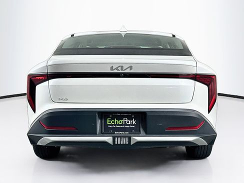 Used 2025 Kia K4 FWD image 7