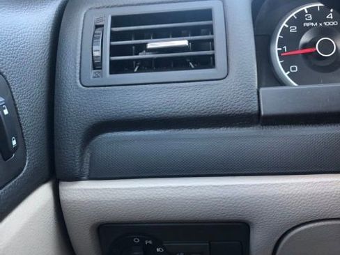 Used 2007 Ford Fusion SE image 43