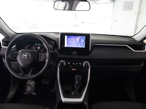 Used 2024 Toyota RAV4 XLE AWD/4WD image 15